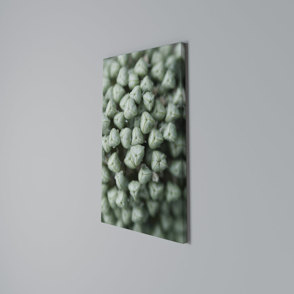 TEXTURED GREEN TIDBITS Cuadro en lienzo vertical