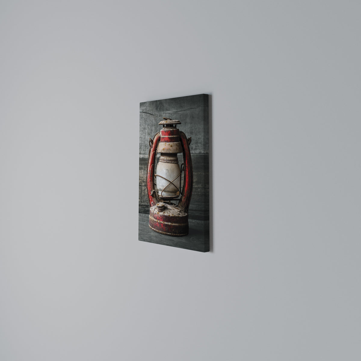 LANTERN OF MEMORIES Cuadro en lienzo vertical