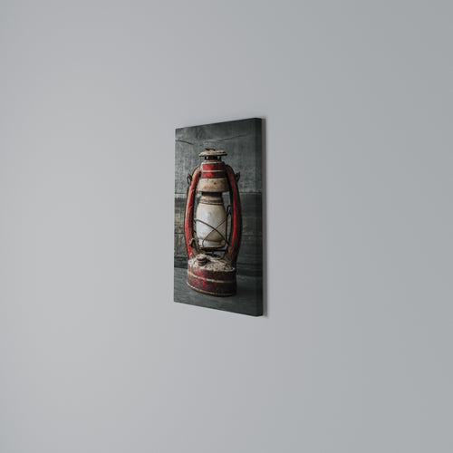 LANTERN OF MEMORIES Cuadro en lienzo vertical