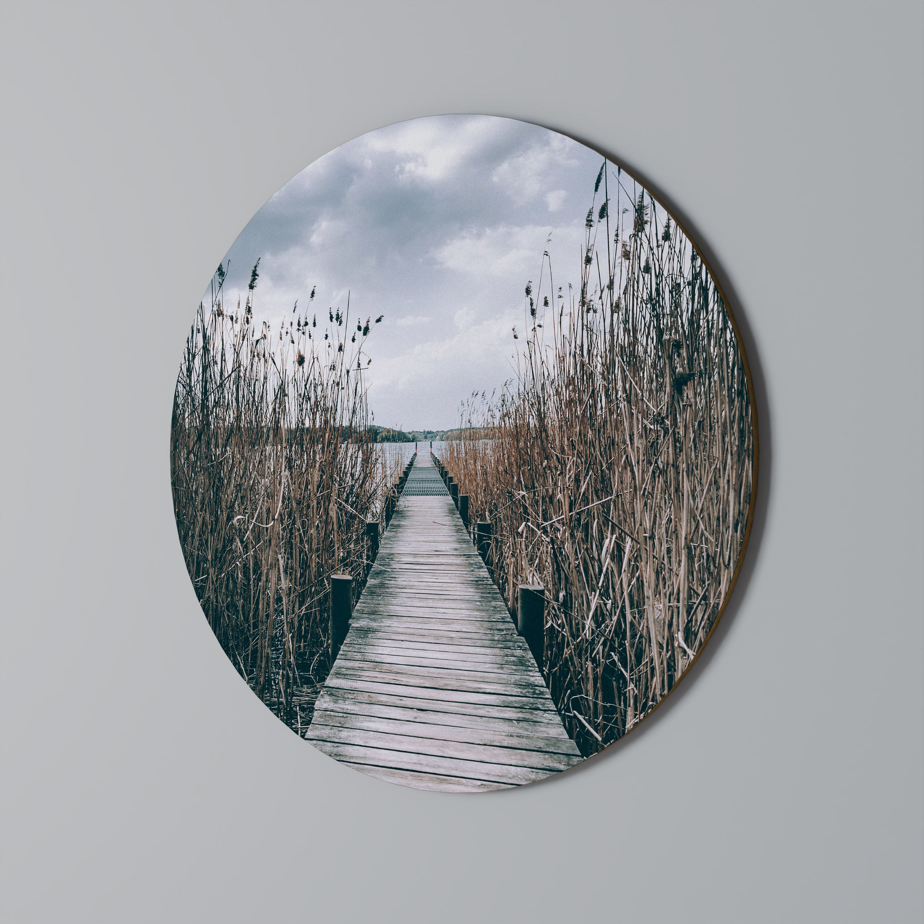 GAZE INTO STILLNESS Round Wall Art