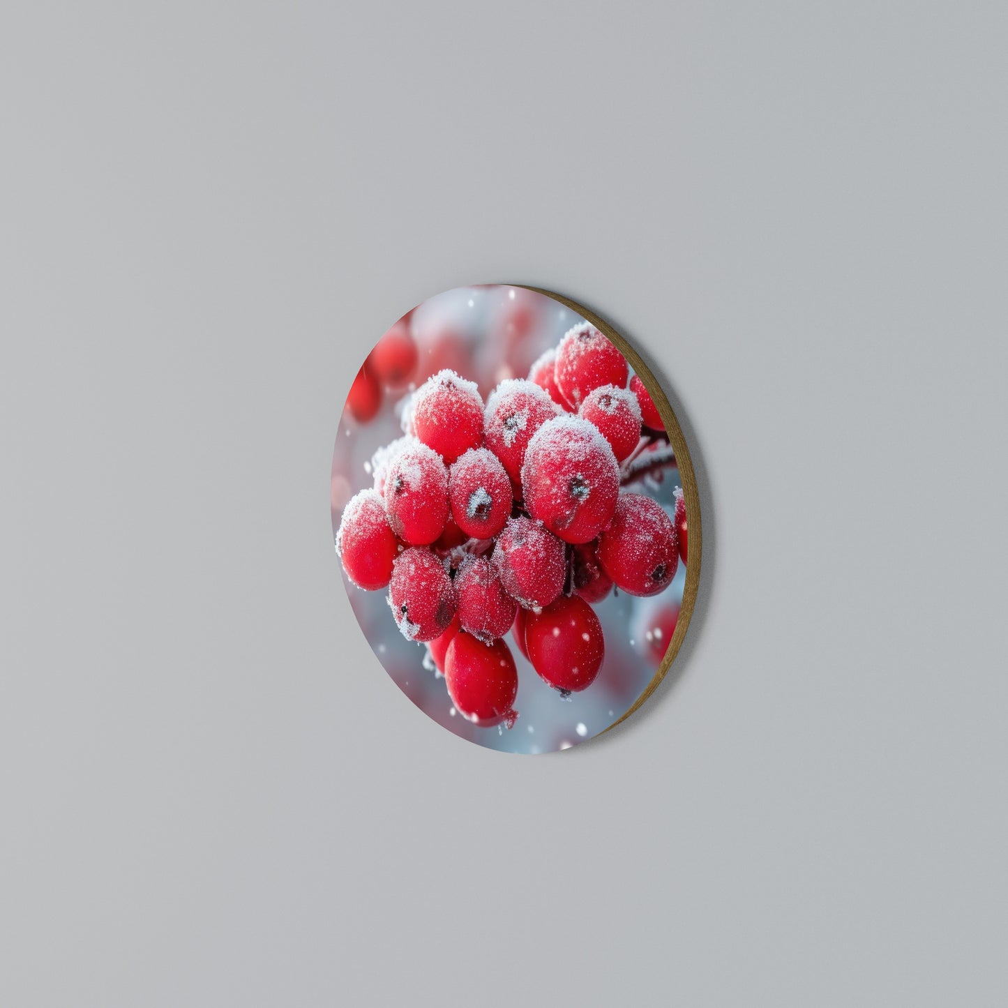 WINTER'S CRIMSON TREASURES Arte de pared redondo