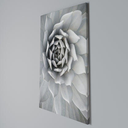 ELEGANT PETAL SWIRL Cuadro en lienzo vertical
