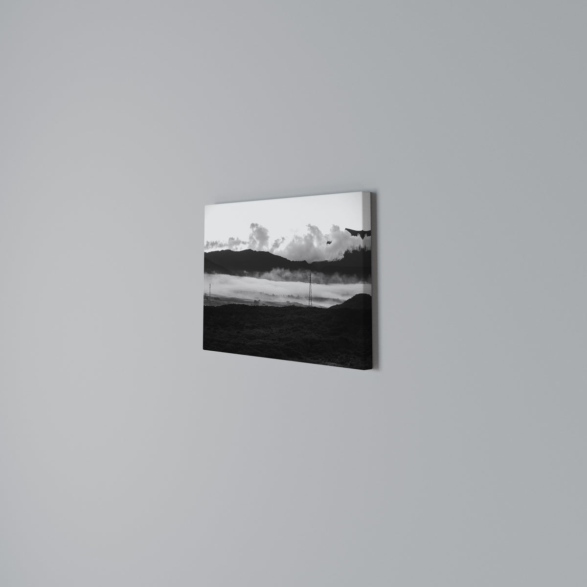 MISTY MOUNTAIN RADIANCE Cuadro en lienzo horizontal