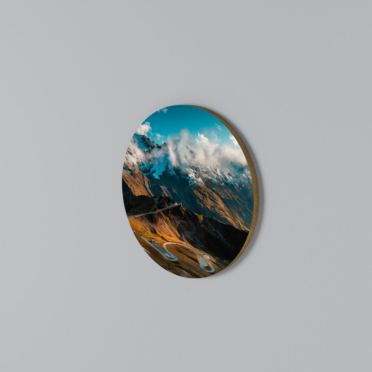 MOUNTAIN SERPENTINE Arte de pared redondo