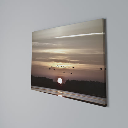 SUNSET FLIGHT SYMPHONY Cuadro en lienzo horizontal