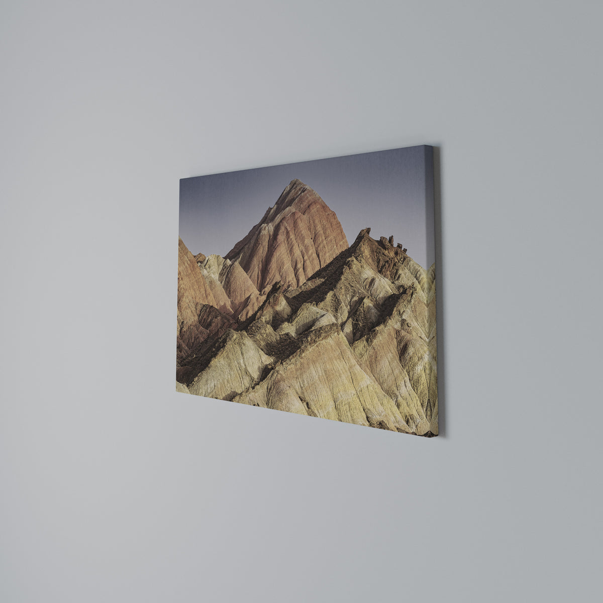 PEAKS OF PAINTED DREAMS Cuadro en lienzo horizontal