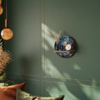 MIDNIGHT BLOSSOM Estante Redondo Decorativo en Efecto Roble