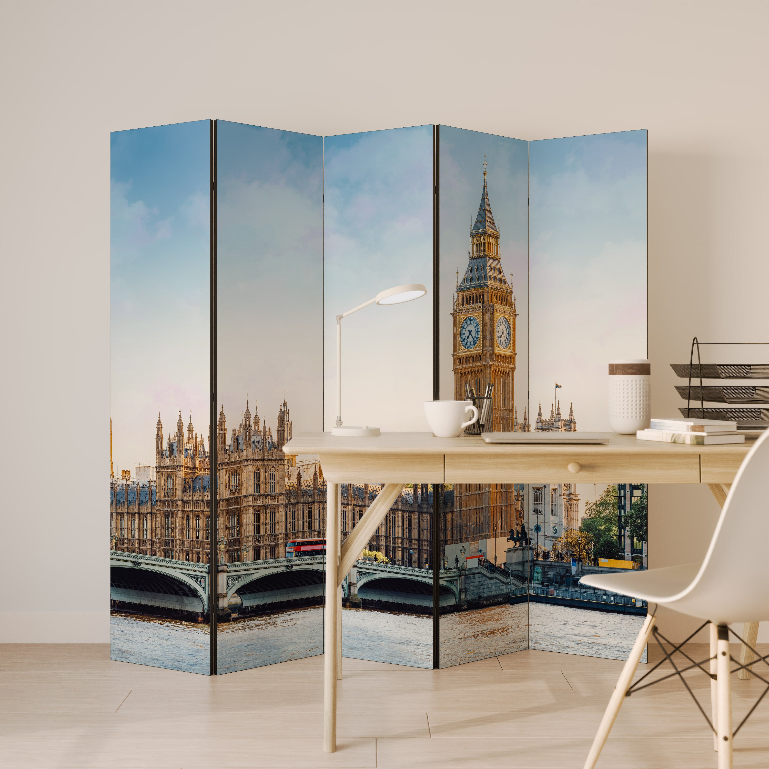 TIMELESS LONDON ELEGANCE Decorative 5-Panel Room Divider