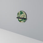 VERDANT PLEASURES Estante Ovalado Decorativo en Acabado Negro