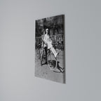 RIDING THROUGH TIME Cuadro en lienzo vertical