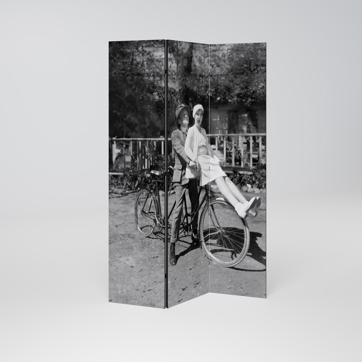 RIDING THROUGH TIME Biombo de 3 paneles