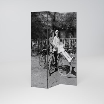 RIDING THROUGH TIME Biombo de 3 paneles