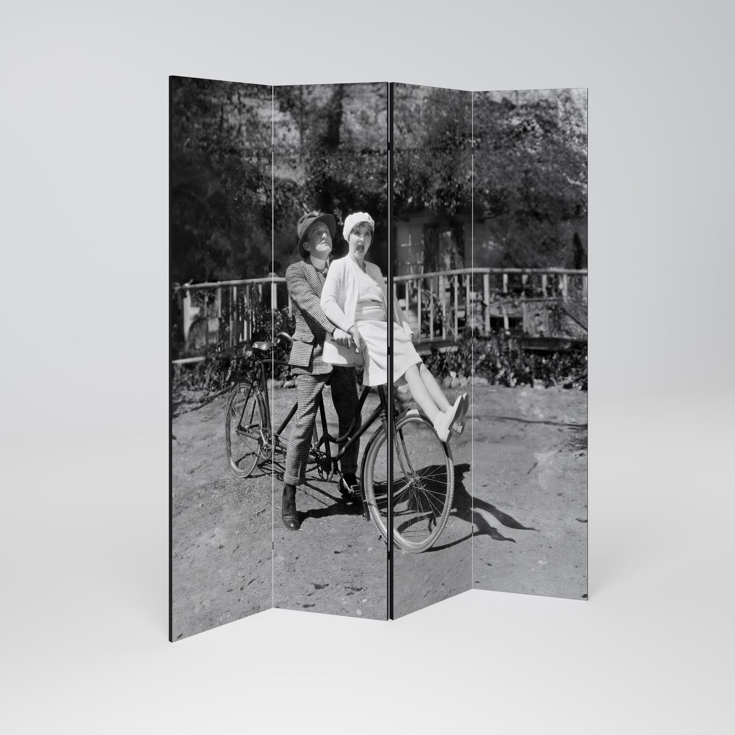 RIDING THROUGH TIME Biombo de 4 paneles