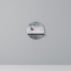 SILENT CABIN Estante Artístico