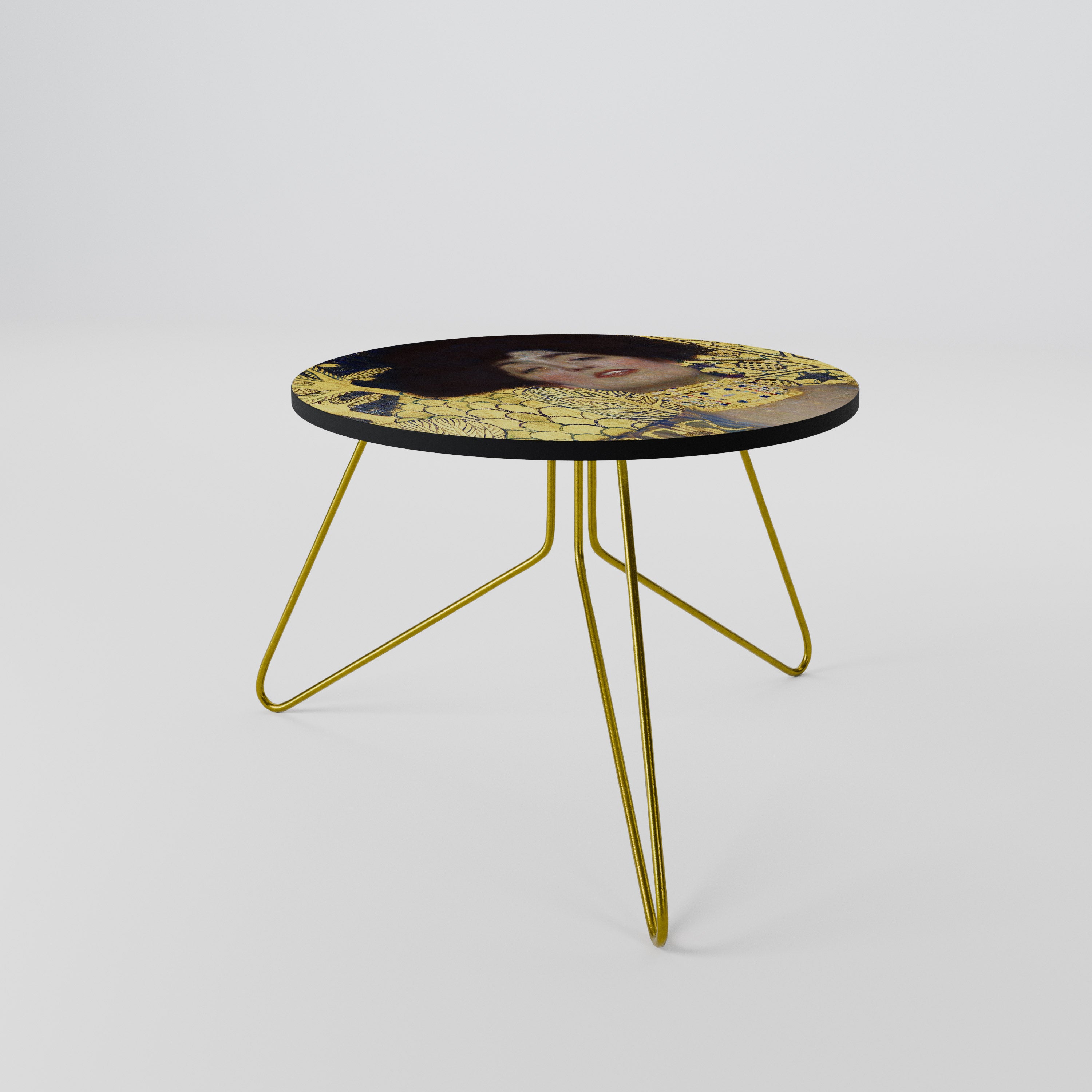 JUDITH WITHOUT HOLOFERNES Mesa de centro