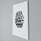 KEEP ON DREAMING Cuadro en lienzo vertical