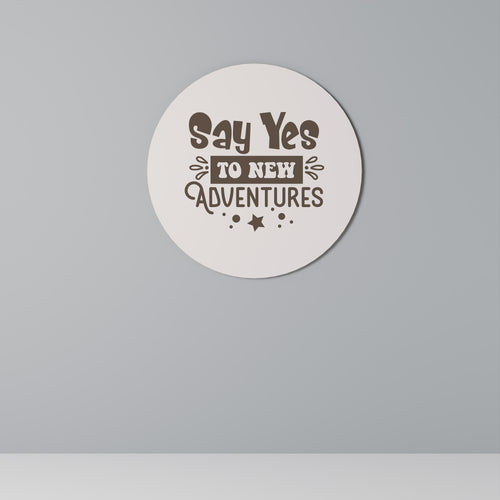 ADVENTURE AWAITS YOU Decoración de Pared Redonda
