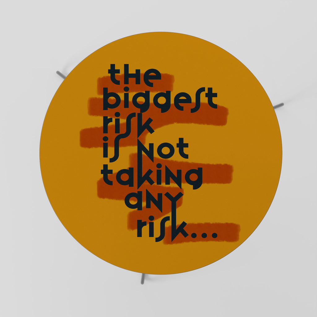 EL MAYOR RIESGO Mesa de centro 69