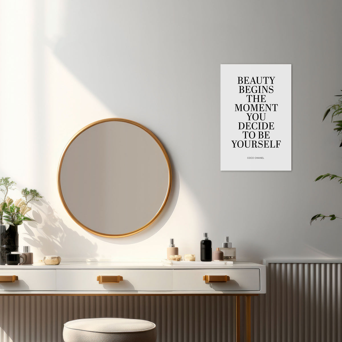 BEAUTY REDEFINED Cuadro en lienzo vertical