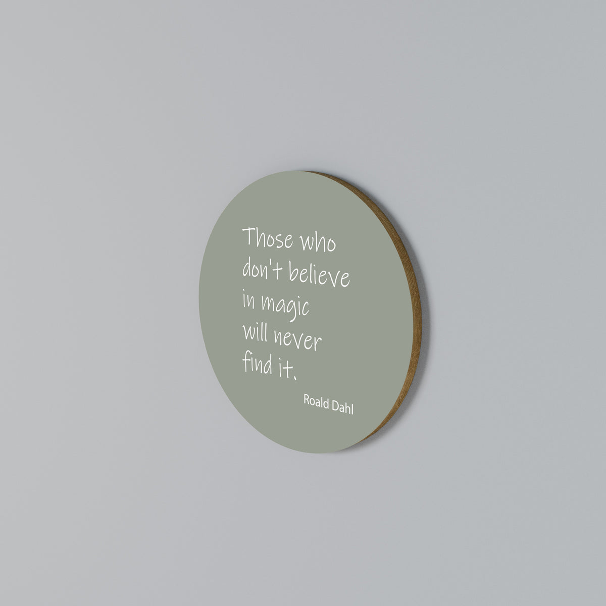 MAGIC OF BELIEF Arte de pared redondo