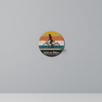 THE HOTTEST LEGS Estante Redondo Decorativo en Efecto Roble