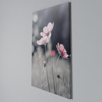 SUBTLE PETAL DANCE Cuadro en lienzo vertical
