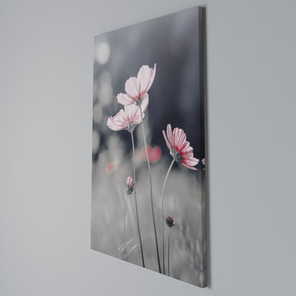 SUBTLE PETAL DANCE Cuadro en lienzo vertical