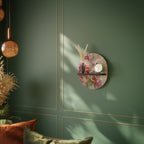 PEONY WHISPER Estante Artístico