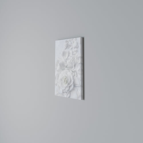 ELEGANCE IN CLARITY Cuadro en lienzo vertical