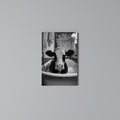 MONOCHROME MOOOD Cuadro en lienzo vertical