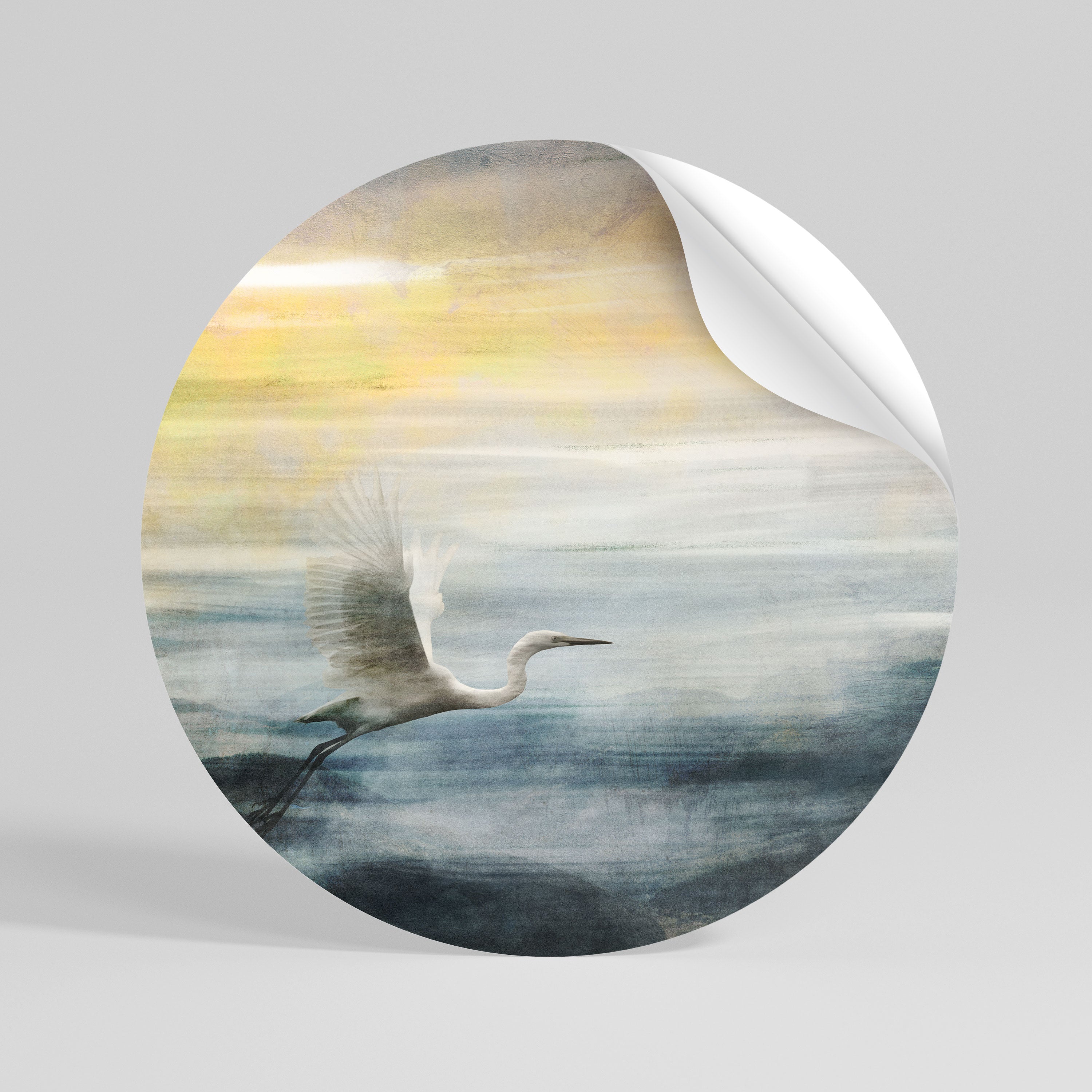 HERON IN FLY Peel and Stick Round Sticker