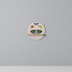 MOTH INTO THE LIGHT Estante Redondo Decorativo en Efecto Roble